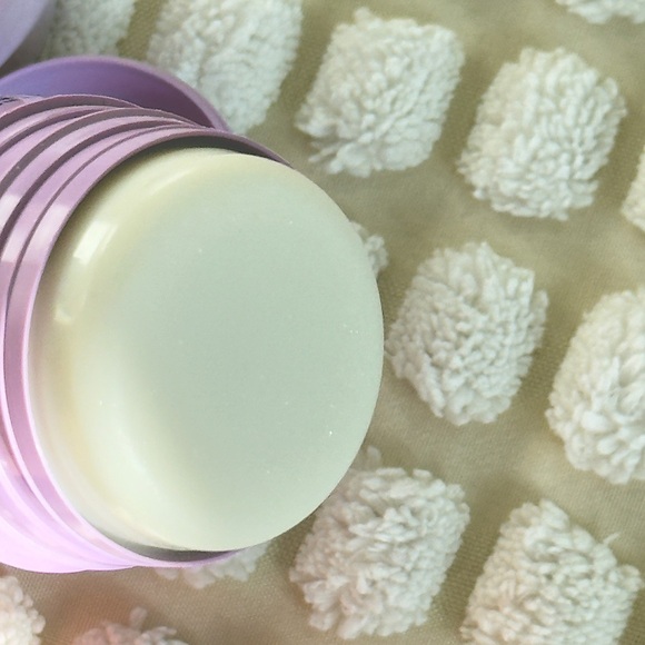 Brand New Megababe The Glow Deo Skin Brightening Deoderant - Picture 7 of 9